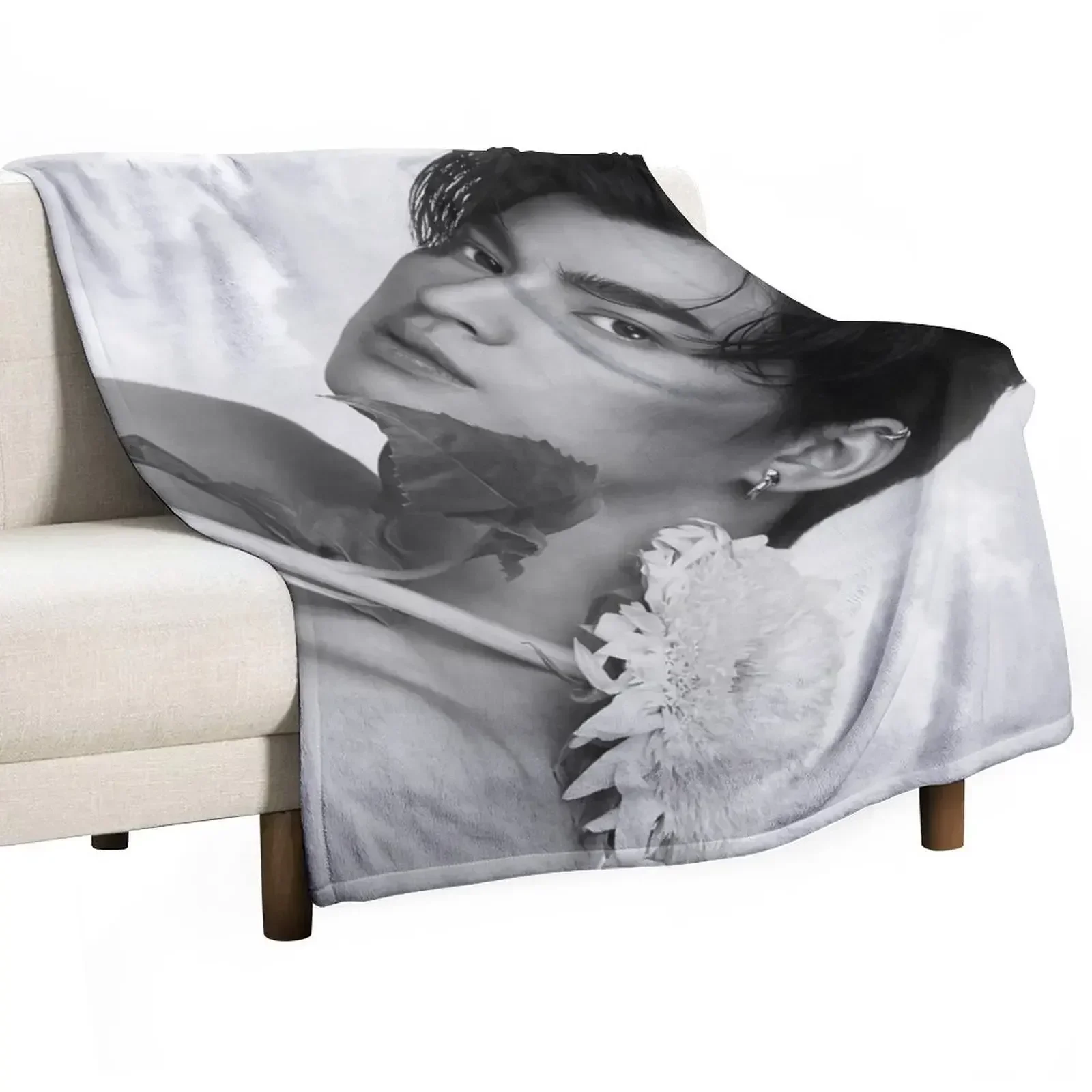 

New Gulf Kanawat Sunflower B&W Throw Blanket cosplay anime for winter Blankets