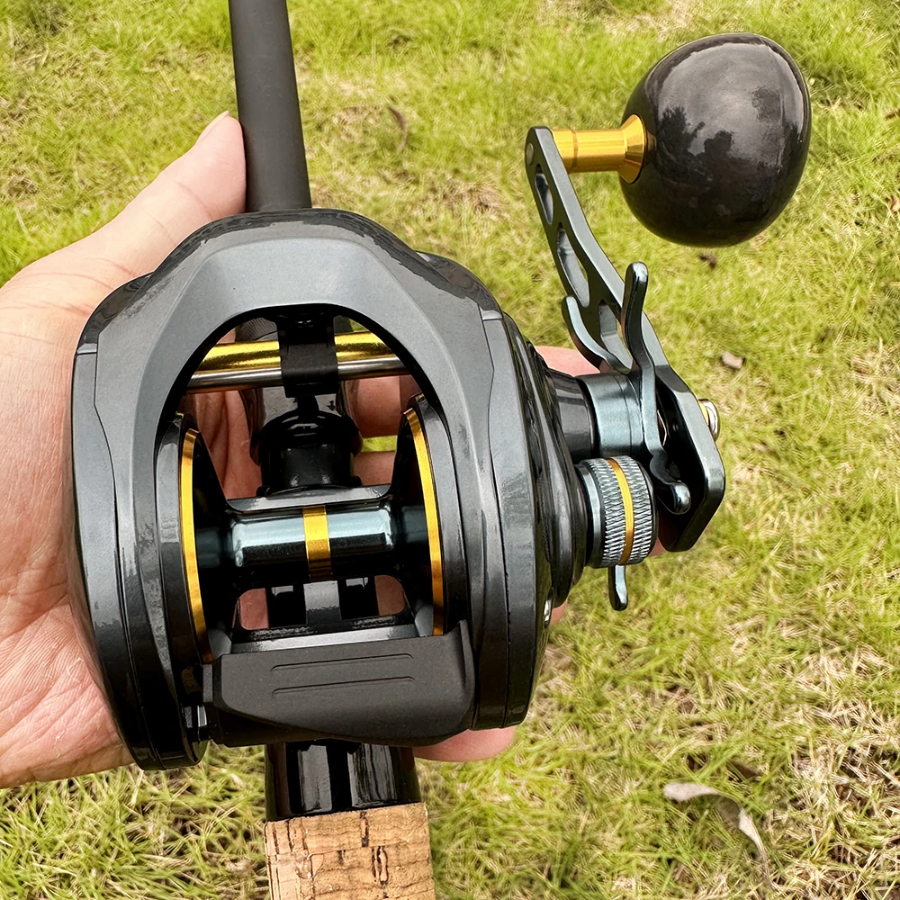 

Baitcasting Reel 15kg Max Drag 6.4:1 Large Capacity Deep Spool Carbon Fream Long Casting Pike Fishing Lure Reels