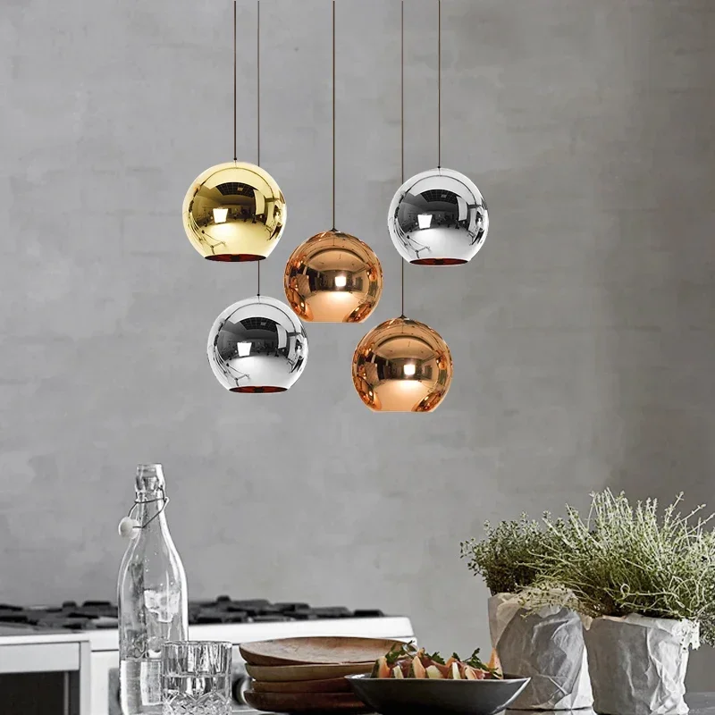 

Modern Simple Single-head Mirror Electroplated Glass Ball Small Chandelier Decoration Dining Table Bar Restaurant LED Lights