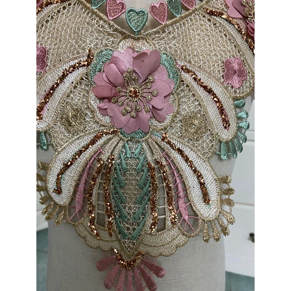 1Pc Net 3D Embroidered Fabric Color Flower Venise Lace Sewing Applique Lace Collar Neckline Ancient Collar Applique Accessories