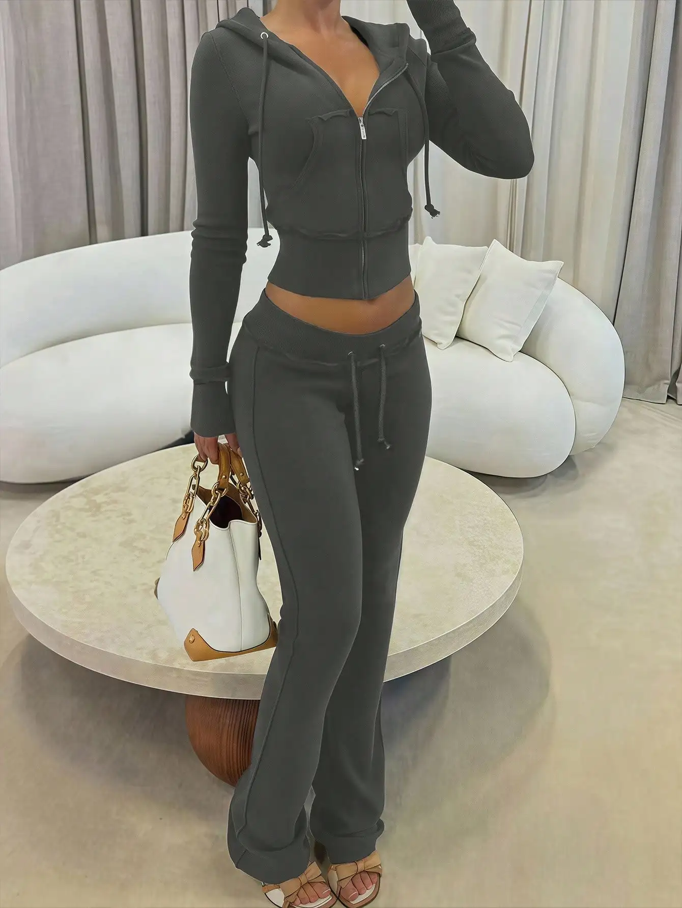 

Women's Cropped Hooded Zip-Up Sweatshirt and Drawstring Waist Joggers Set