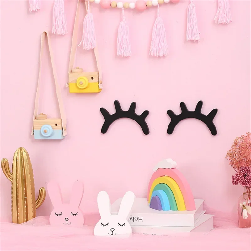 2 stücke Wimpern Wand Aufkleber Wohnzimmer Dekoration DIY Handwerk Cartoon 3D Holz Wand Stickes DIY Nette Wimpern Geschlossen Auge home Aufkleber