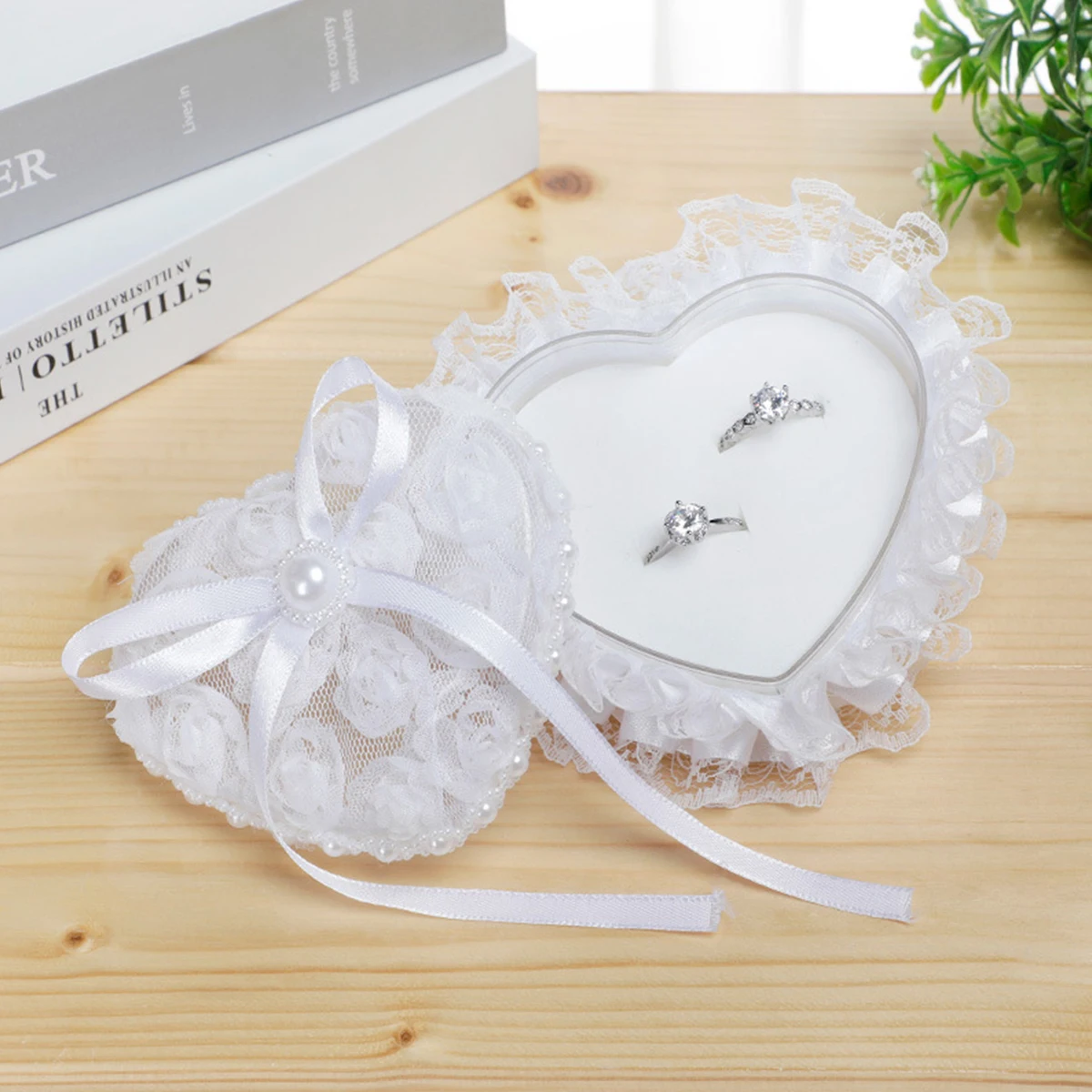 1pcs Love Heart Lace Wedding Flower Girl Clutch Ring Box Bridal Jewelry Exquisite Storage Ring Box