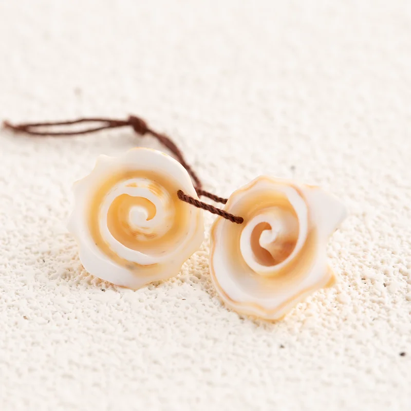 Light Yellow Natural Shell For Fashion Jewelry Conch  Earring Beads Sets Making Charm Gift Accessories 20x12mm 5.5g