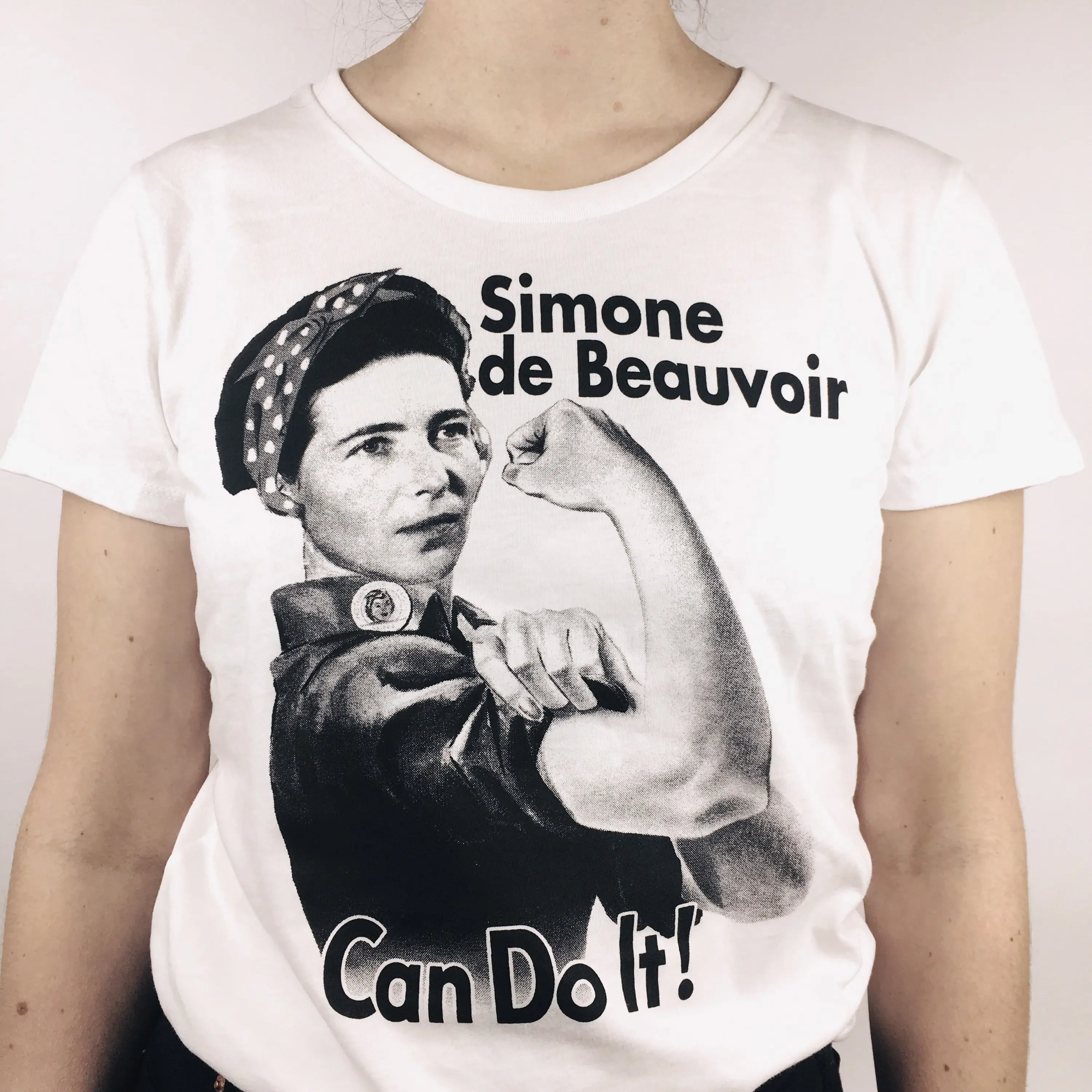 Simone De Beauvoir T-shirt Represented as Rosie the Riveter