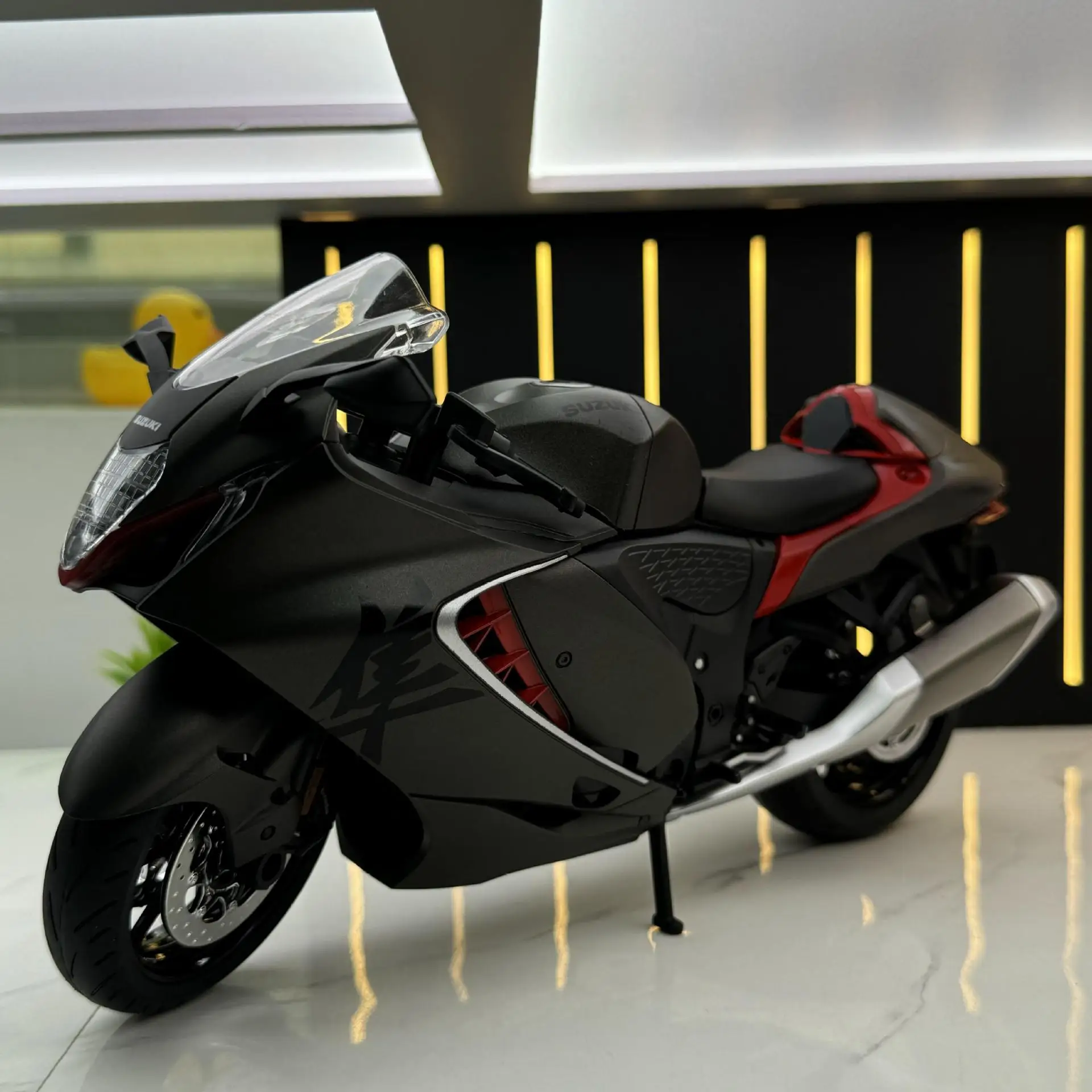 

1:9 GSX-100 мотоцикл скутер игрушечный автомобиль легкая модель орнамент литой под давлением сплав модель автомобиля Коллекционная