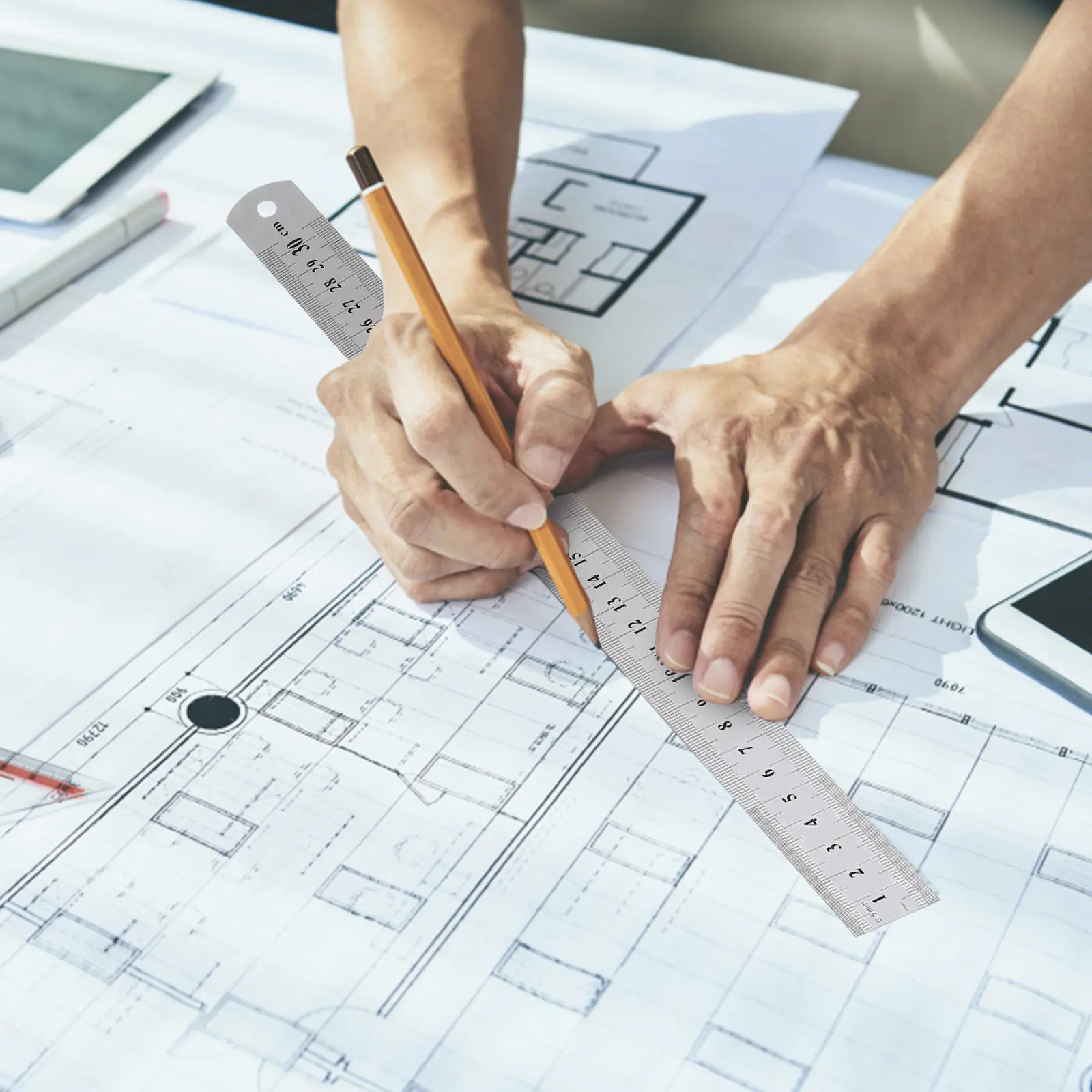 

Набор из 4 измерительных линеек из нержавеющей стали, 15, 20, 30, 40 см, с двусторонней шкалой, профессиональные чертежные линейки для офиса и школы