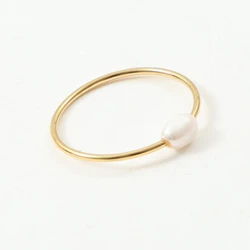 High End PVD Freshwater Pearls Thin Ring Stainless Steel Ring for Women Gold Plated Jewelry