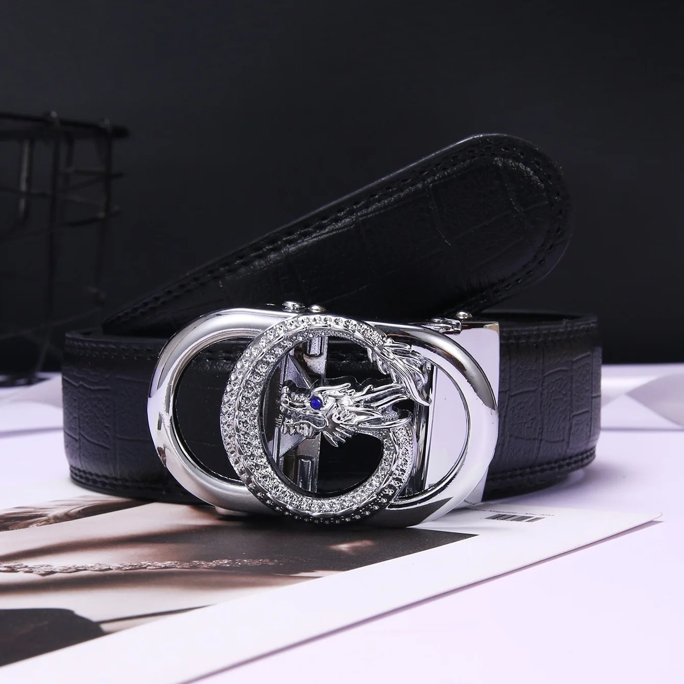 Luxury Men's Dragon Charm Belt, Bling Diamond-Embellished Pu Leather Automatic Buckle Waistband, Stylish Formal/Casual Accessory