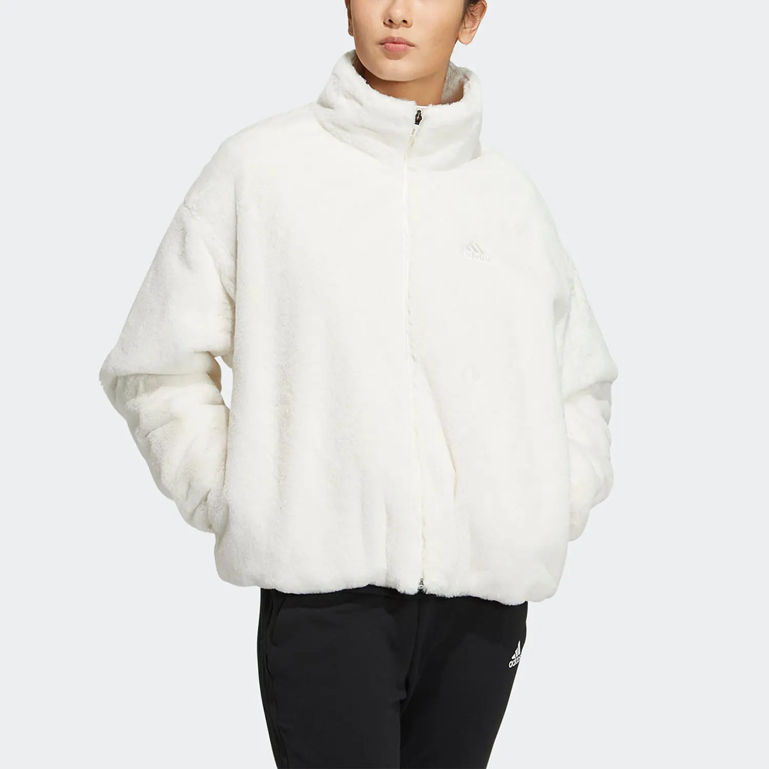 

Женская спортивная куртка Adidas Authentic New Season Fleece HM7102