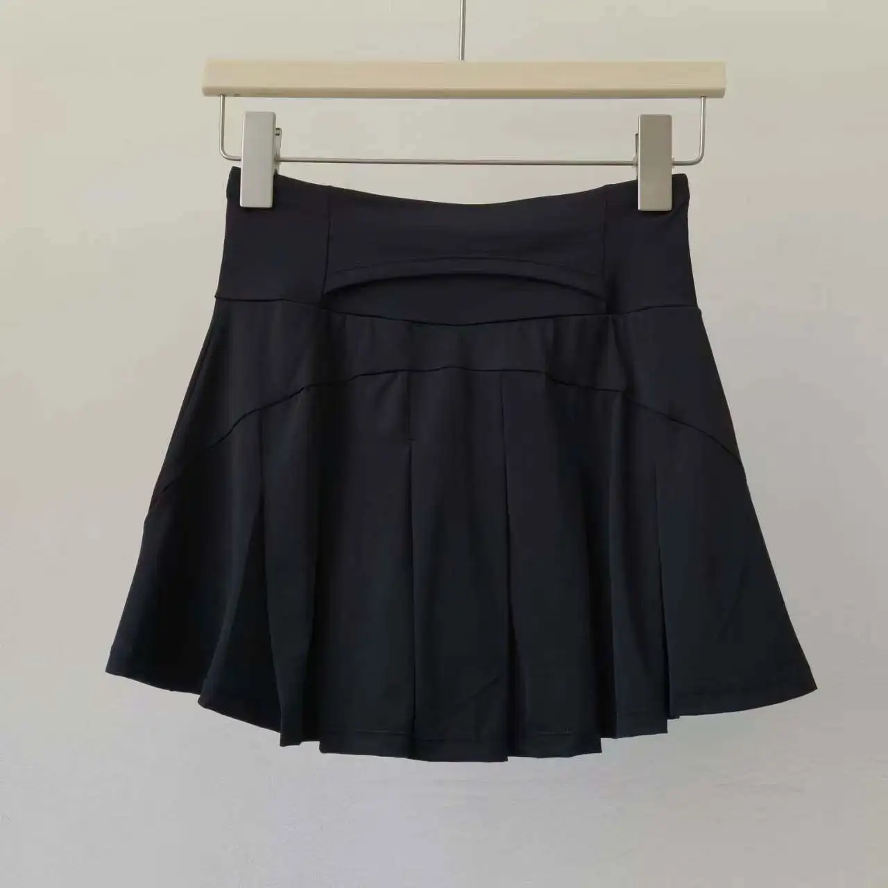 Hochtaillierter, plissierter Anti-Exposure-Rock für Damen, Sport-, Fitness-, Yoga-, Tennis-, Lauf- und Trainingsrock mit integrierter Hose für den Sommer. – Detail 8