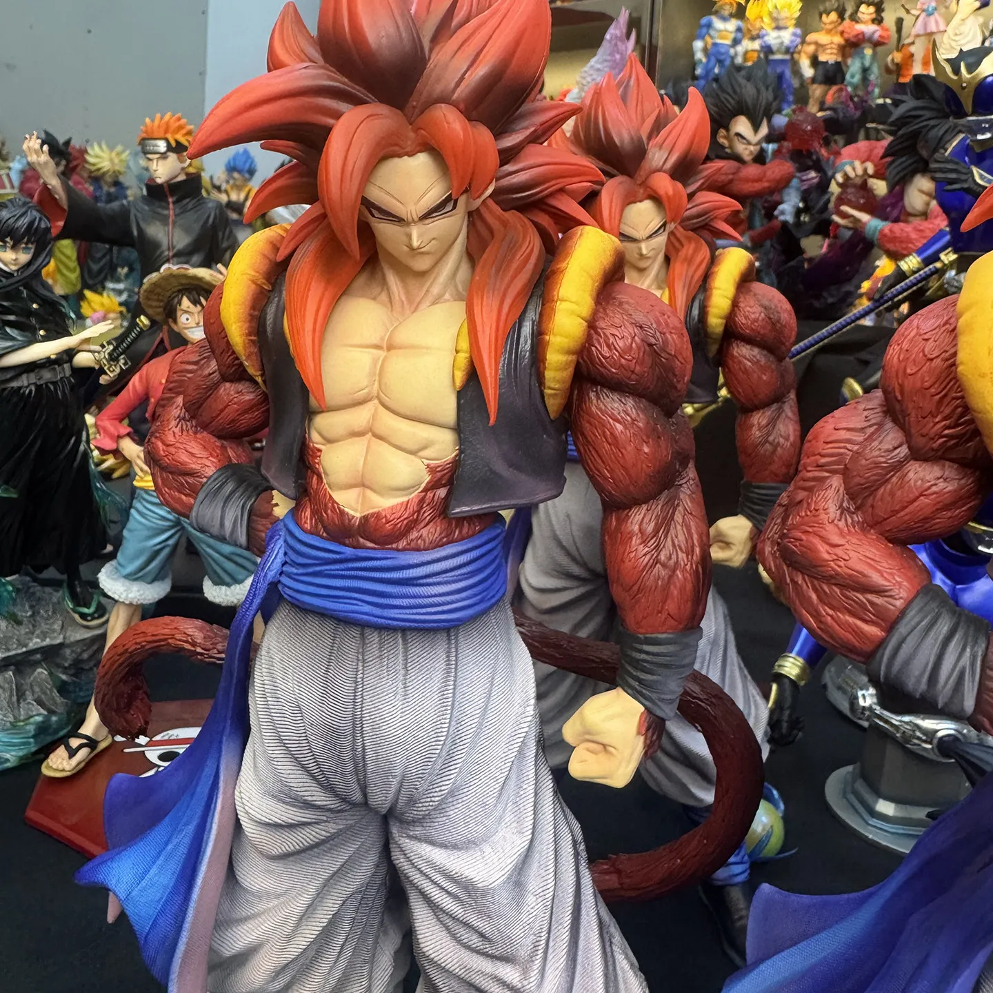 32cm Dragon Ball Anime Gogeta Action Figures Ornaments Cy Factory Np Super Saiyan 4 Two Hands Arm Anime Collectible Statue Toy