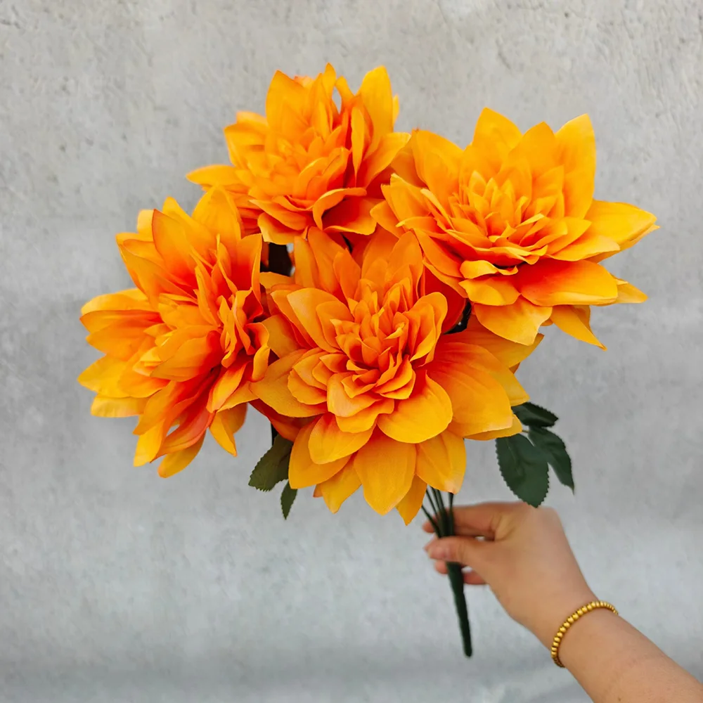 Künstliche Dahlie-Blumen mit 7 Köpfen – realistischer künstlicher Dahlienstrauß für Heimdekoration, Hochzeits-Mittelstücke, Party-Dekoration – Detail 5
