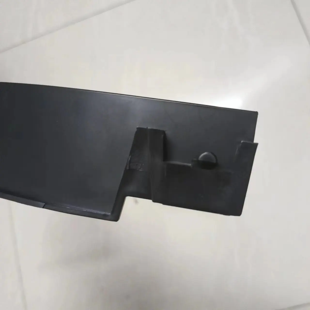 Radiator Cover / Fan Guard For Mitsubishi Montero Pajero V73 V75 V77 V93 V97 2001 2002 2003 2004 2005 2006 MR431290