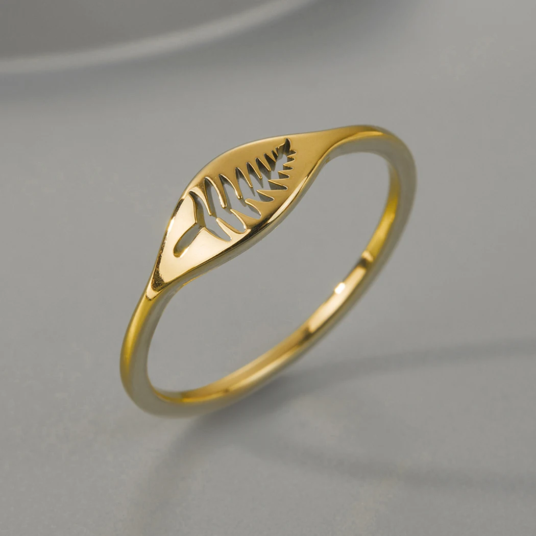 Kinitial 2022 New Simple Fern Leaf Ring Exquisite Stainless Steel Woodland Natural Leaf Jewelry Christmas Gift