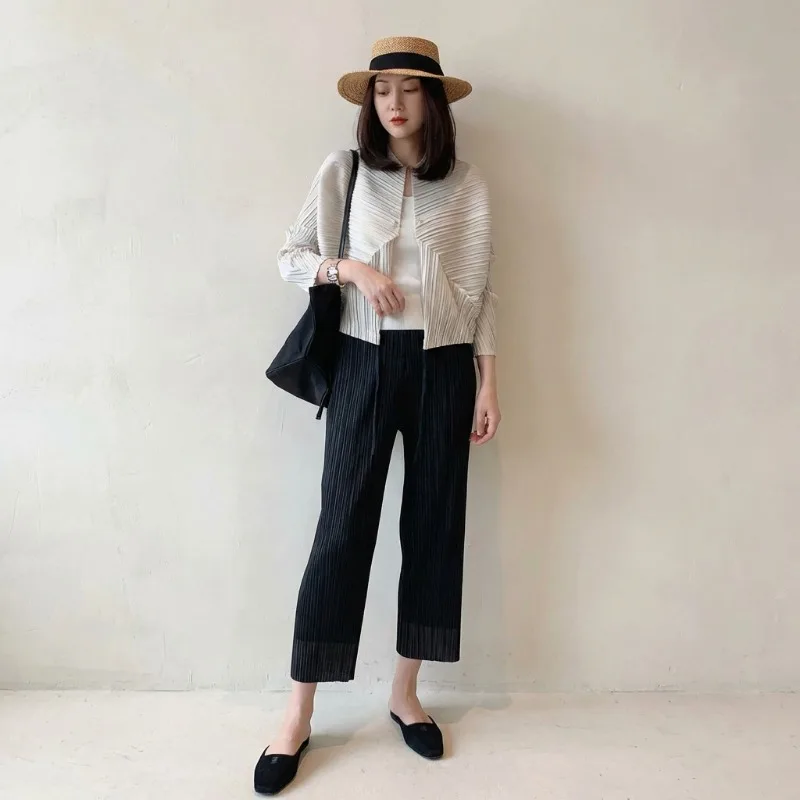 Miyake 2026 New Spring Short Jacket for Women Pleated Versatile Thin Air Conditioning Shirt Niche Design Cardigan Top Pleat