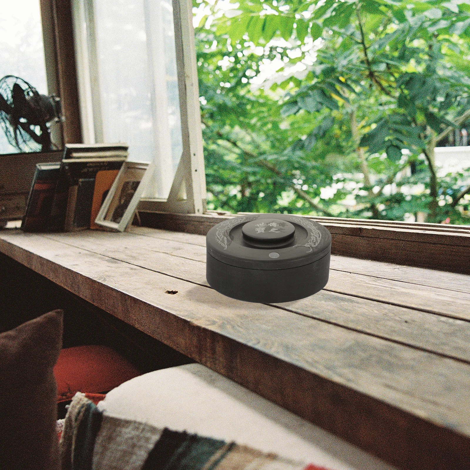 

Chinese Inkstone Preserve Lidded Inkstone Retro Color Durable Ink Slab for Calligraphy Painting Drawing Inkwell