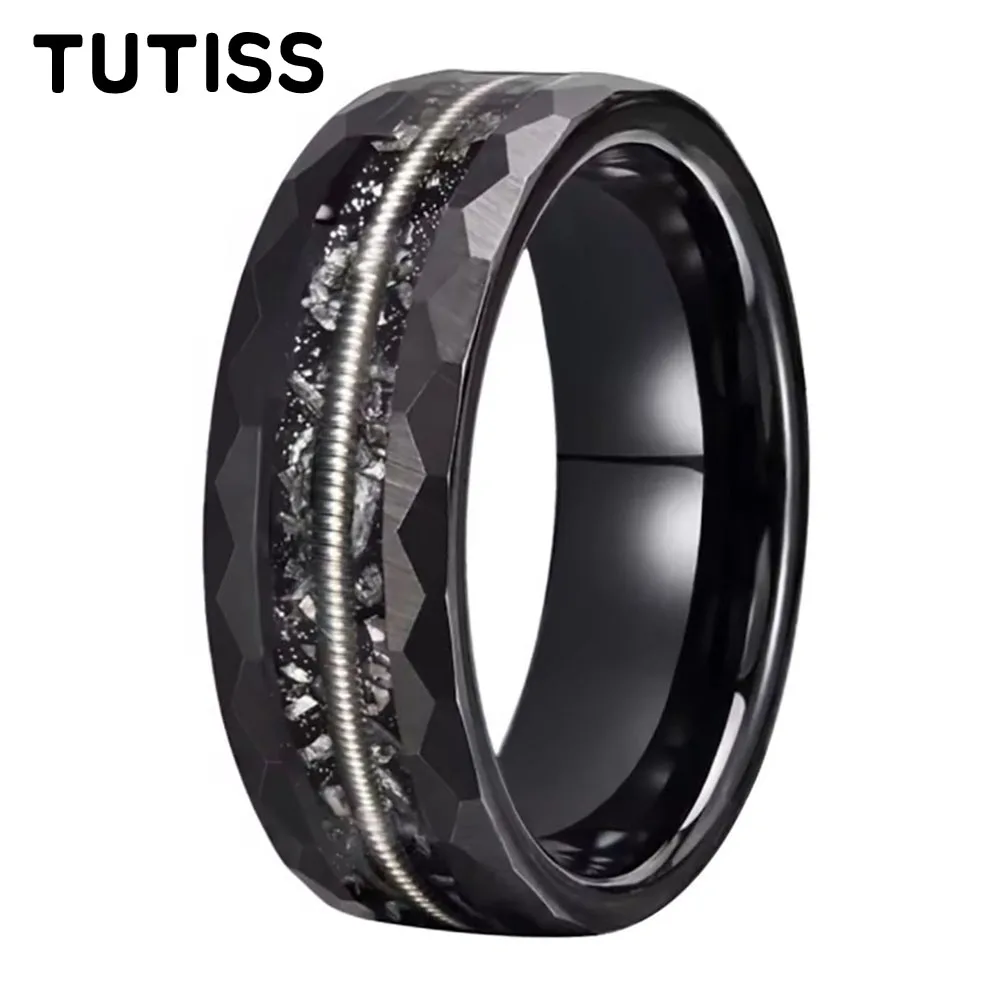Anillo de boda para hombre de carburo de tungsteno negro de 8 mm con incrustaciones de meteorito y cuerda de guitarra, joyería de moda, anillo de compromiso y promesa