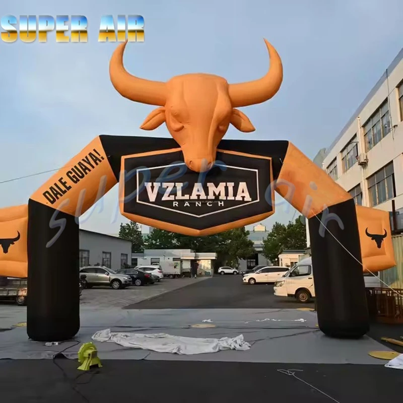 Maßgeschneiderter aufblasbarer Stierkampfbogen mit Stierkampfdekoration für die Bühne mit Luftgebläse