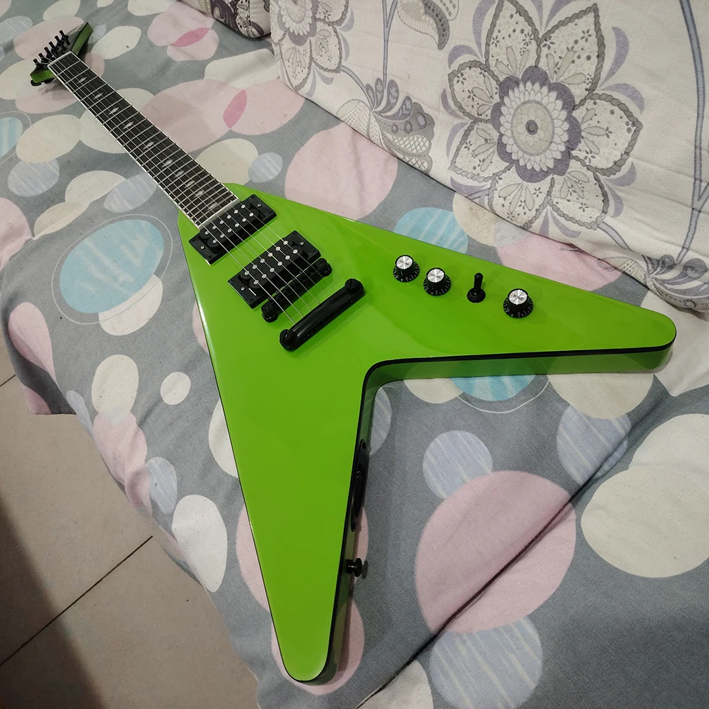 High quality emerald green shaped fork electric guitar, dual coil pickup, in stock, fast shipping