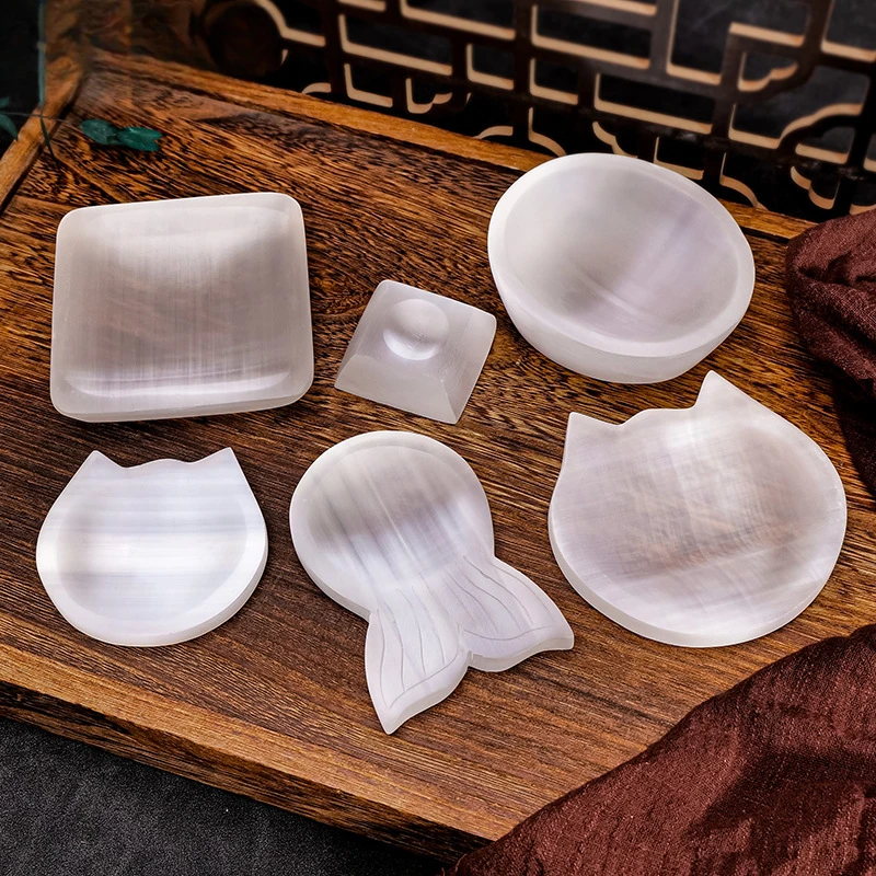 1PC Natural Crystal Selenite  Bowl Clear Gypsum Healing Crystal Plate Meditation Energy Demagnetization Home Decoration Gift