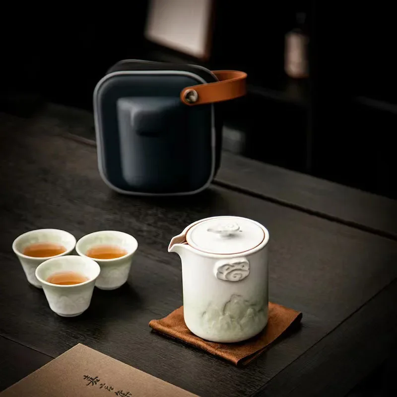 Portable Travel Tea Set Mini Set Portable Outdoor Camping Quick Cup One Pot Four Cups Teapot Kung Fu Tea Set Chinese