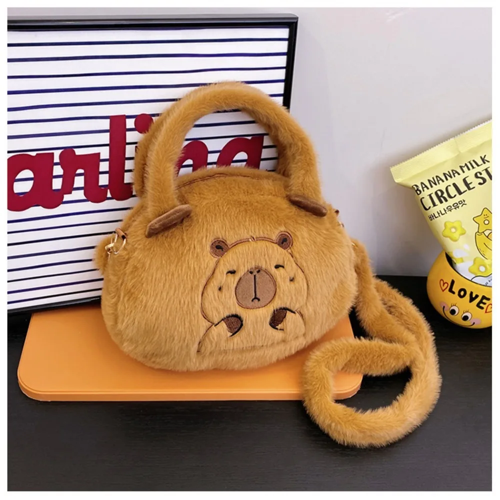 

Cute Plush Capybara Crossbody Bag Cartoon Embroidered Round Handbag Lipstick Storage Anime Plush Doll Messenger Bag for Girls