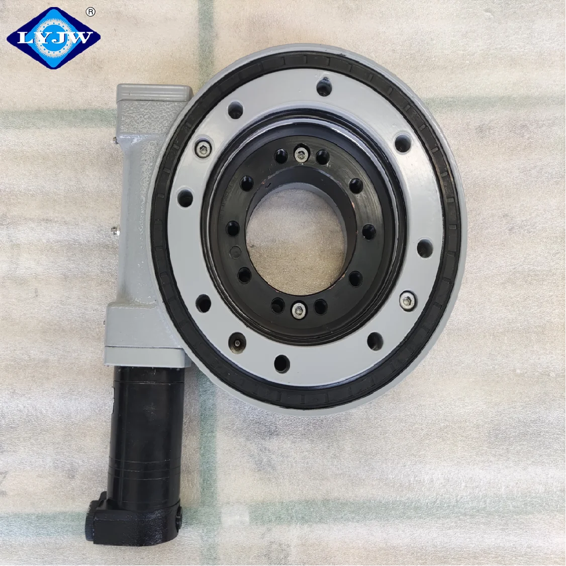 High Quality Slewing Drive Bearing Swivel Drive Hydraulic Motor SE7 For Rotation Platform/Man Lift Crane/Timber Grab