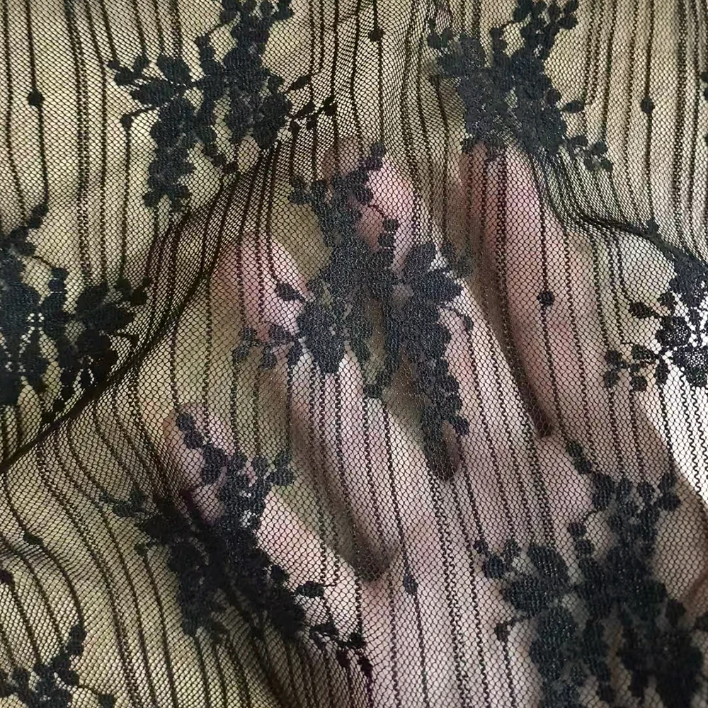 Französische Cutwork-Blumenjacquard-Spitze 125g 5% Spandex Stretch-Spitzenmaterial für Hochzeitskleider – Detail 3