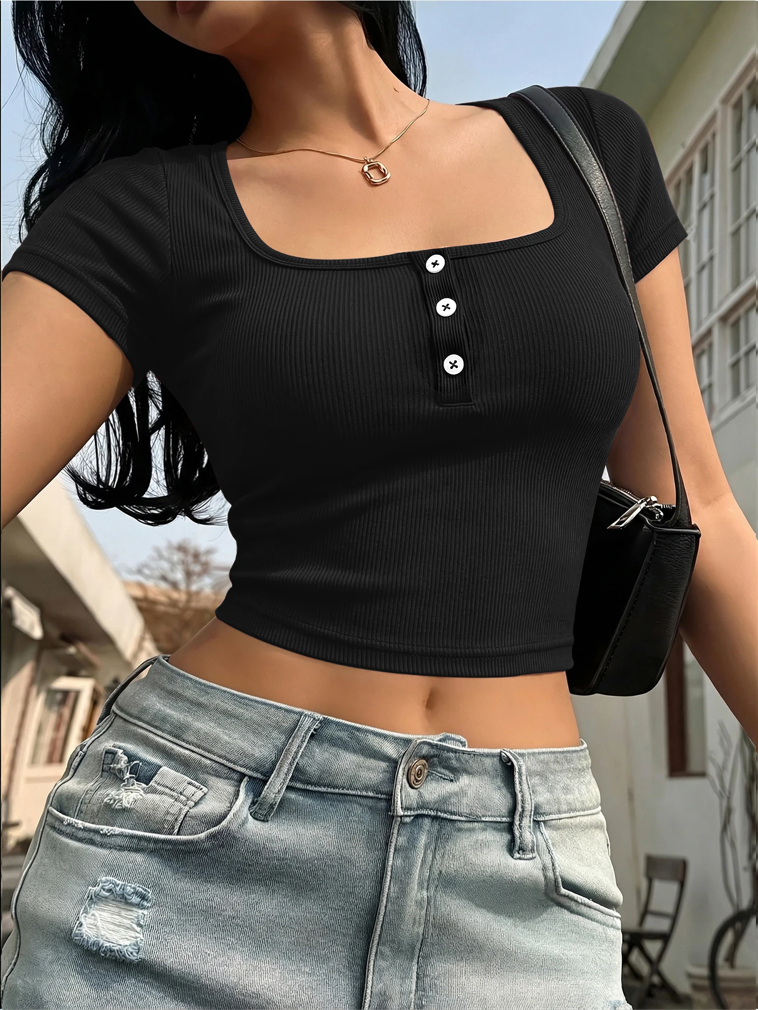 Comfy Body-Skimming Shirt, Henley Detail Cropped Blouse for Low-Impact Casual Active Days