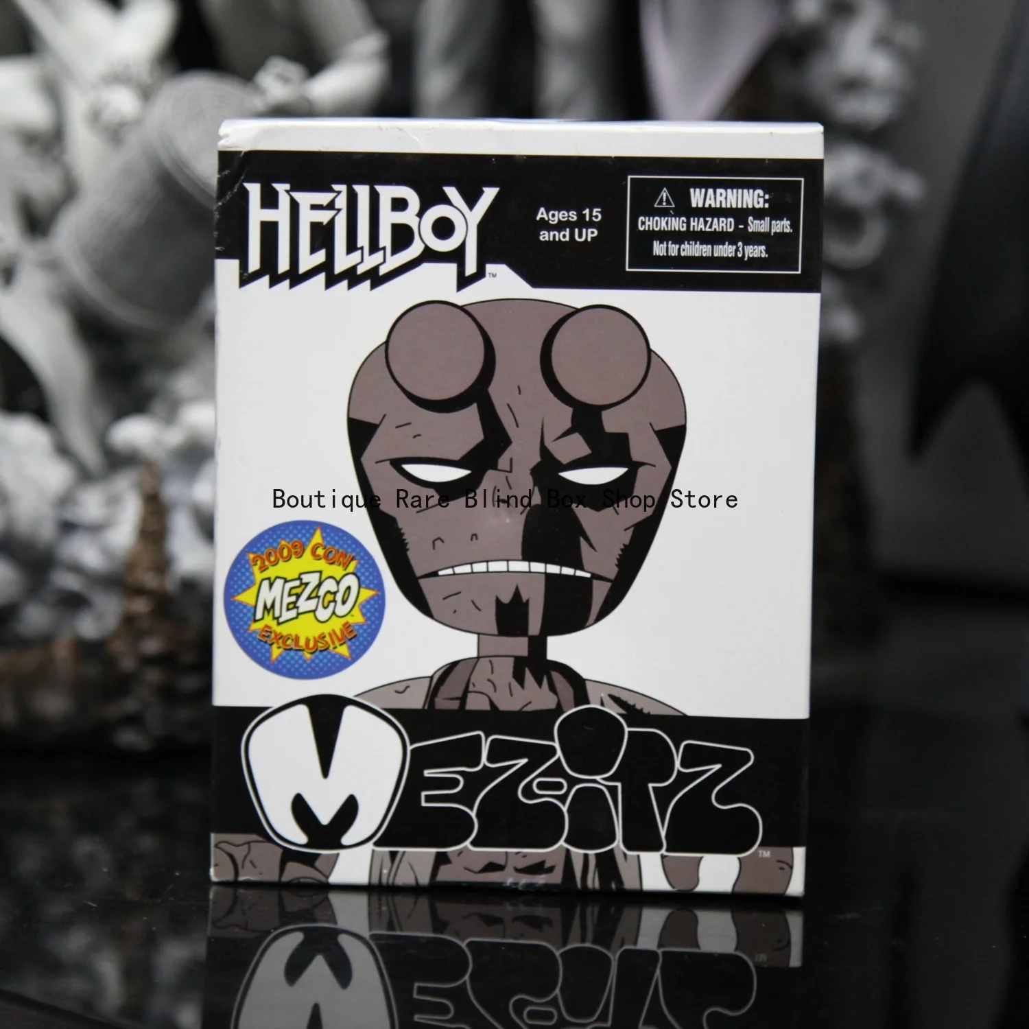 

Официальная эксклюзивная эксклюзивная эксклюзивная эксклюзивная экшн-фигурка Mezco Ant-Man, новая в коробке