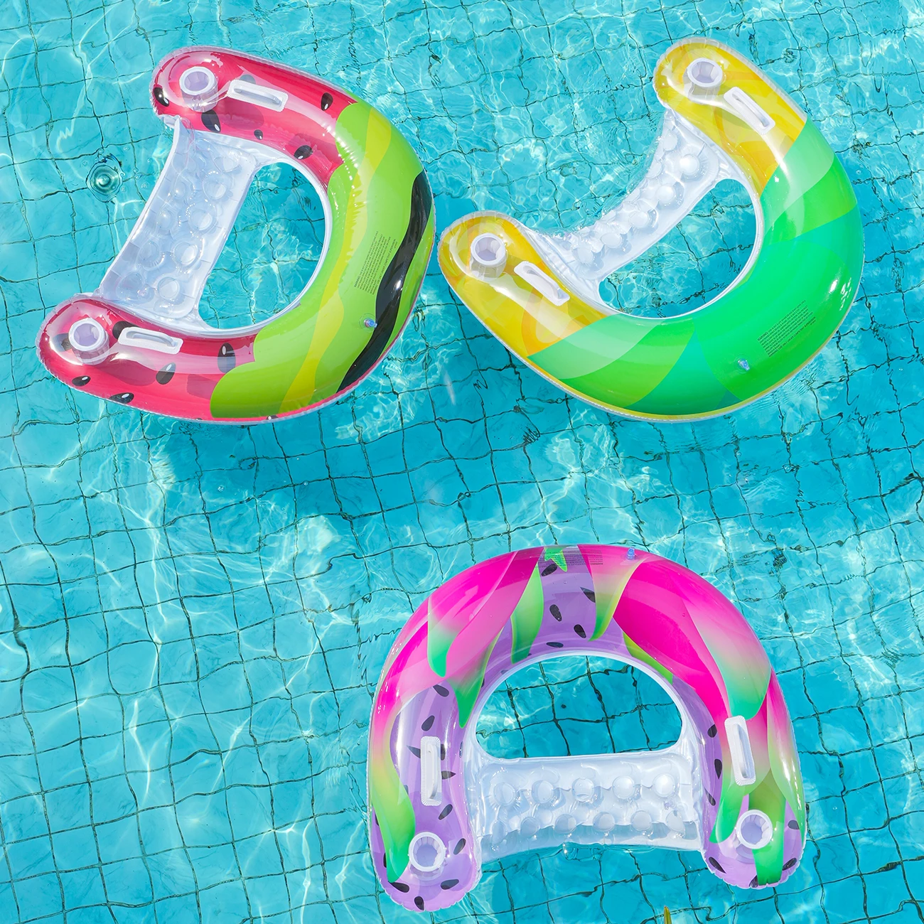 

1PC Colorful Fruit U-Shaped Inflatable Hammock for Summer Adult Water Sports – pool Floats Device Ideal for Water Relaxation