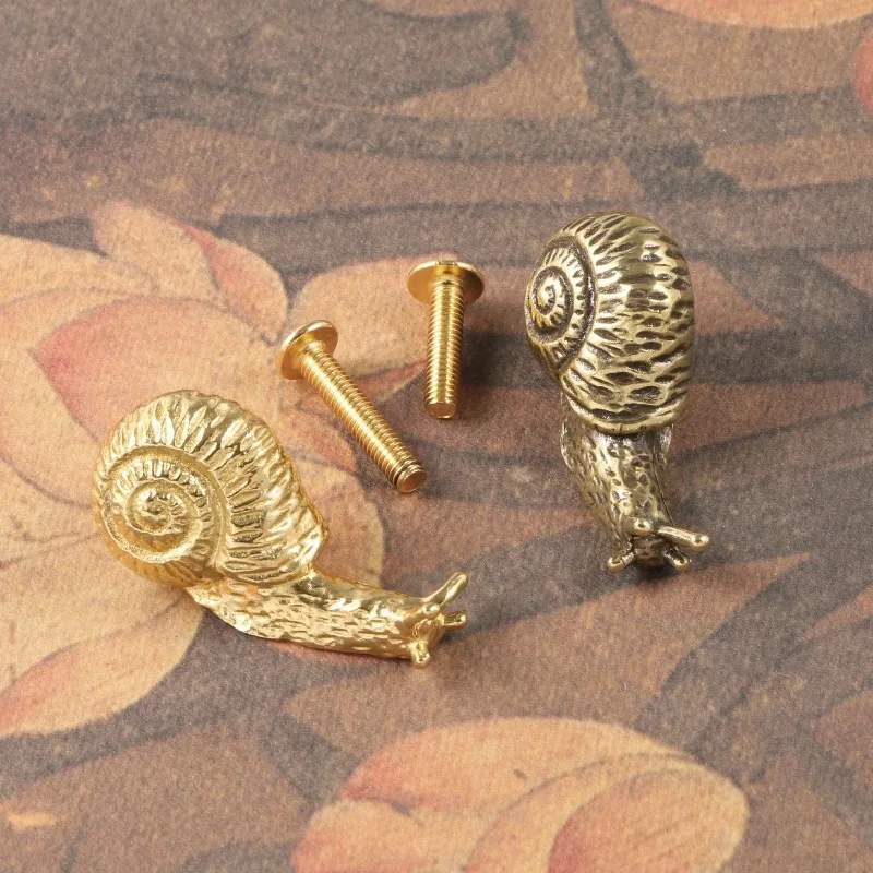 Brass Door Handle Snail Design Wardrobe Cabinet Door Knob for Living Room Bedroom Bathroom New Chinese Style Shoe Cabinet Pulls
