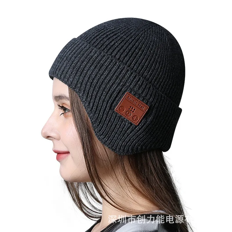 

Wireless hat Bluetooth 5.0 Outdoor winter Warm Music cap ear muffs Headset Handsfree Rechargeable Earphone Men Women knitted hat