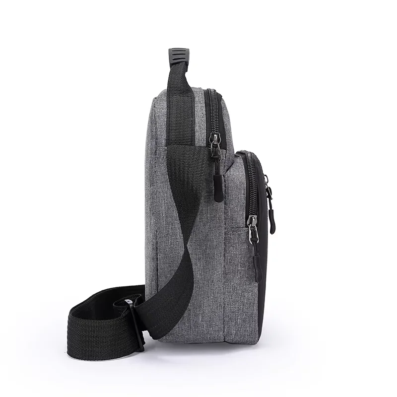 

Fashionable Crossbody Bags Solid Color Shoulder Bags Metal Letter Logo ChainLink Strap Featuring Magnetic Button for Daily Use