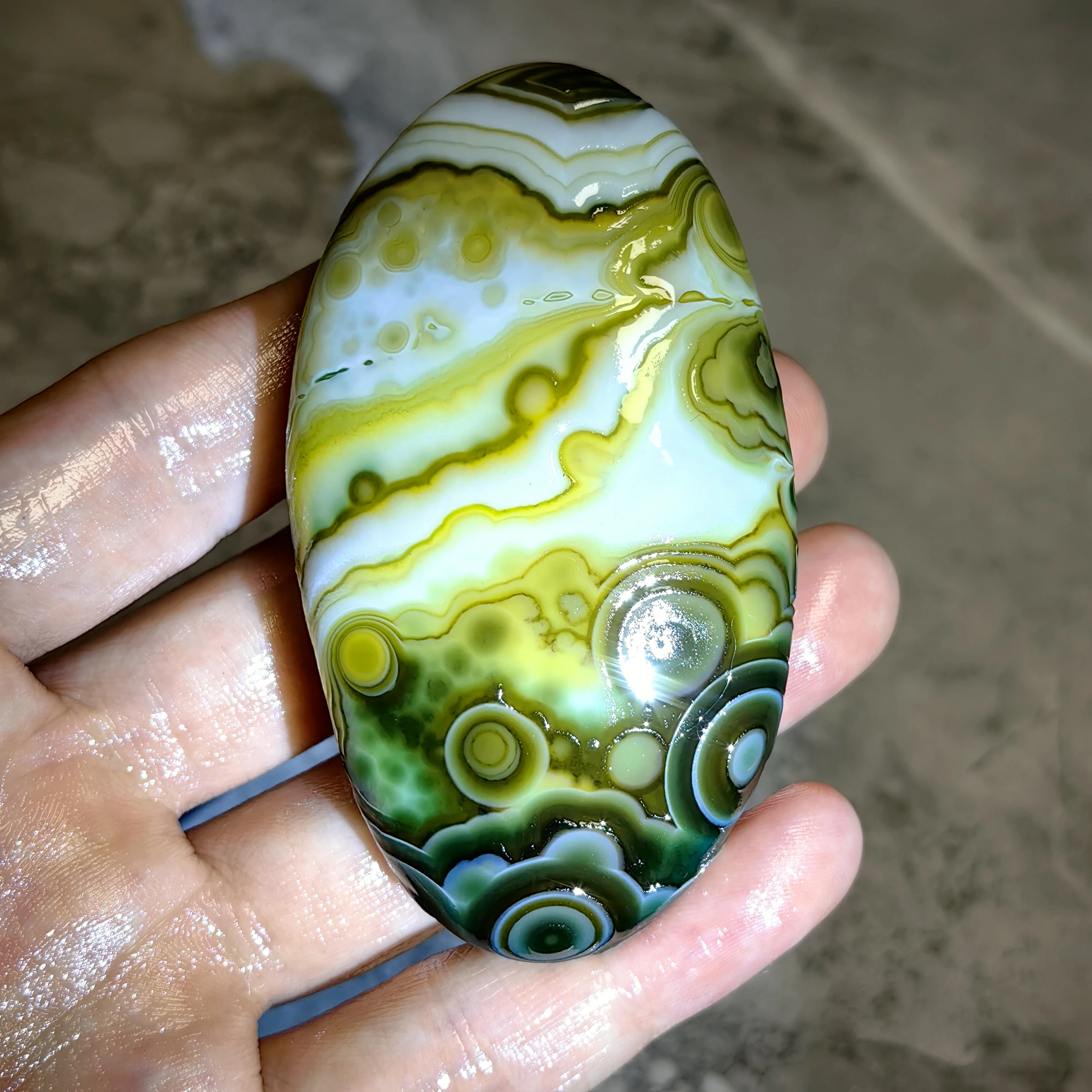 Pure Natural Divine Eyes Agate Palm Stones Rough Stone Good Luck Attract Wealth Stress Relief  Home Accent Decoration
