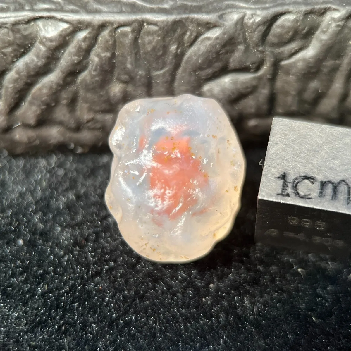 Natural Texture Alashan Agate in Glass Vial, 10-15mm Natural Unpolished, Chalcedony Beauty, Collectible Collection.Candy Agate