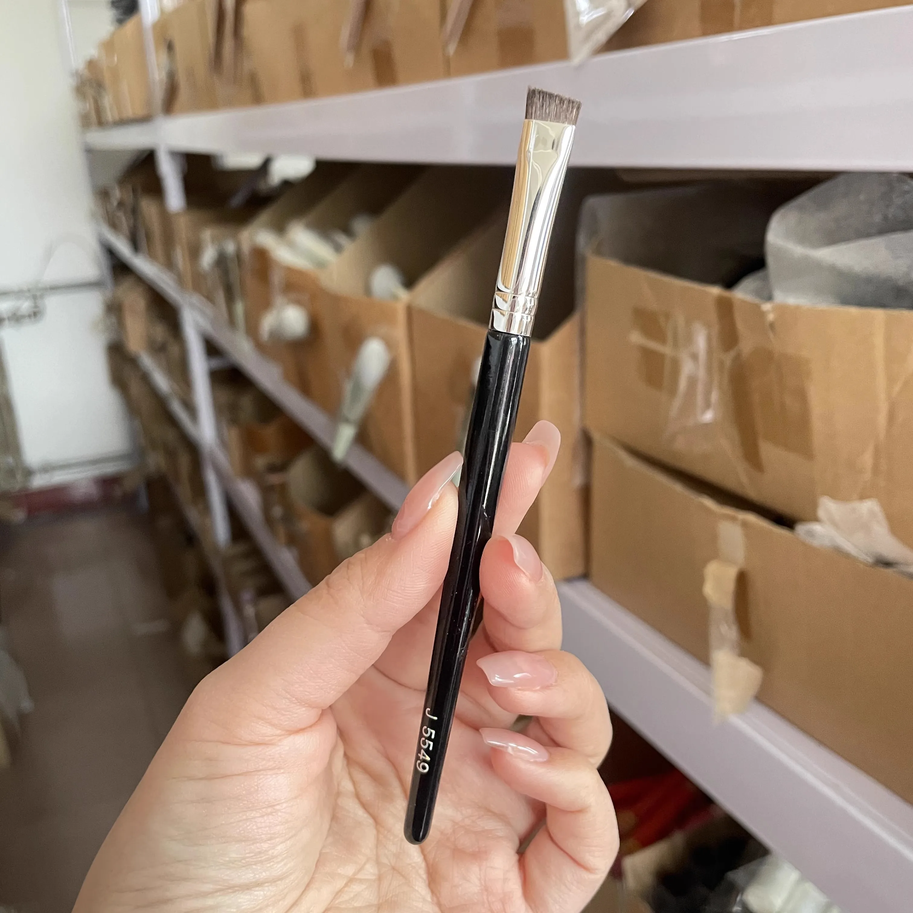 J5533 J5549 J5529 Augenbrauenpinsel aus Rosshaar, breiter Augenbrauenpinsel, flachköpfiger, abgewinkelter Augenbrauenpuderpinsel HAKUHODO Augen-Make-up-Tools