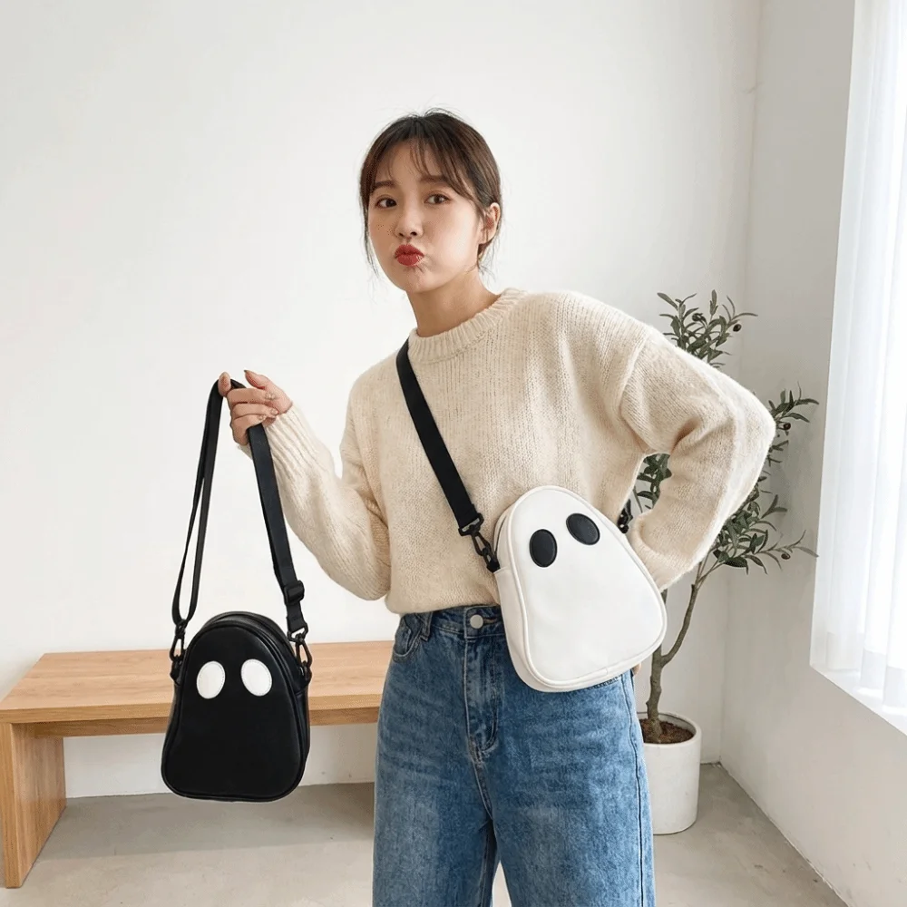 PU Leather Ghost Crossbody Bag Adjustable Strap Cartoon Design Shoulder Bag Novelty Style Black And White Halloween Mini Bag