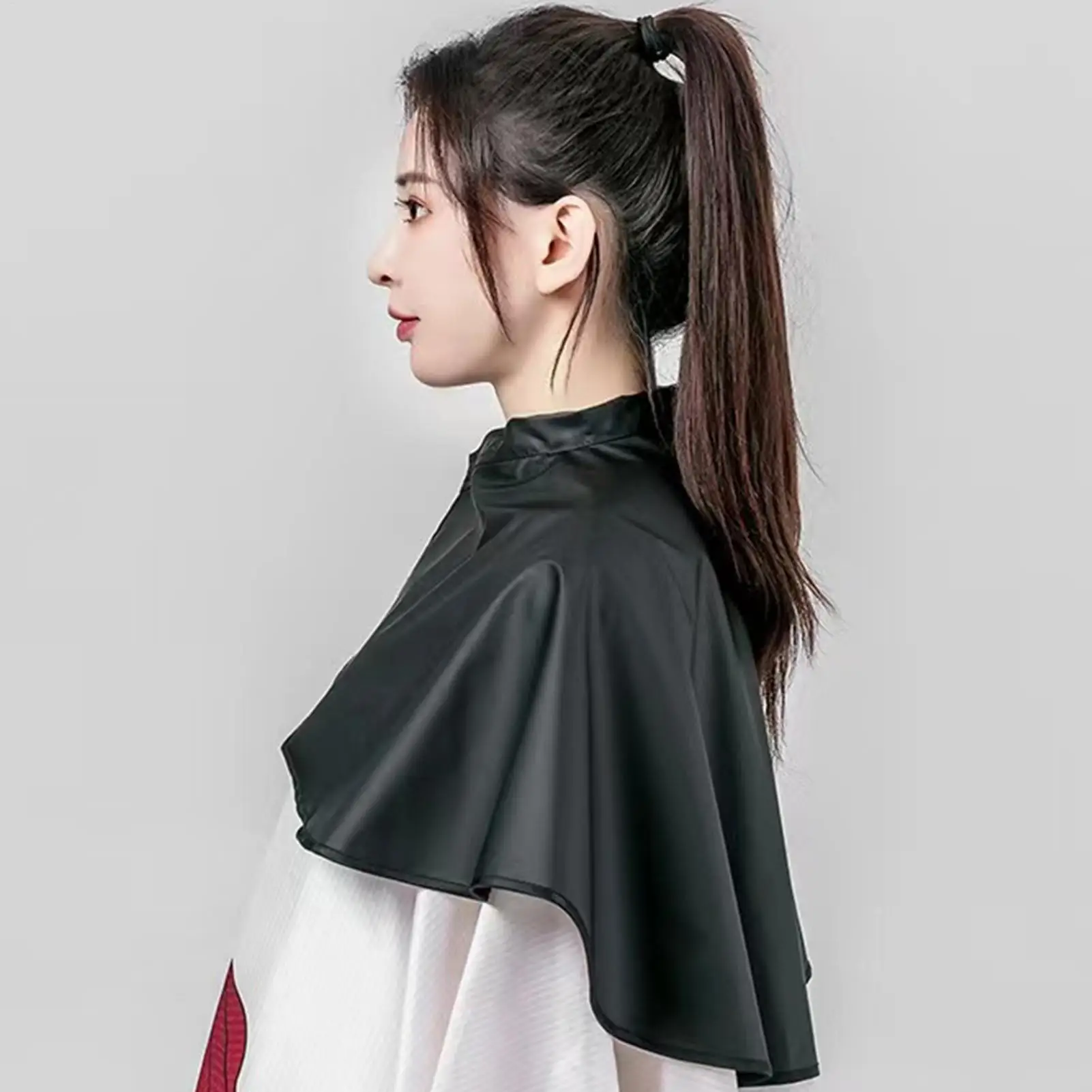 Hair Salon Shampoo Cloth Hair Salon Shawl Short Length Hair Hairdressing Bib Salon Equipment Barber Bib for Hair Dyeing