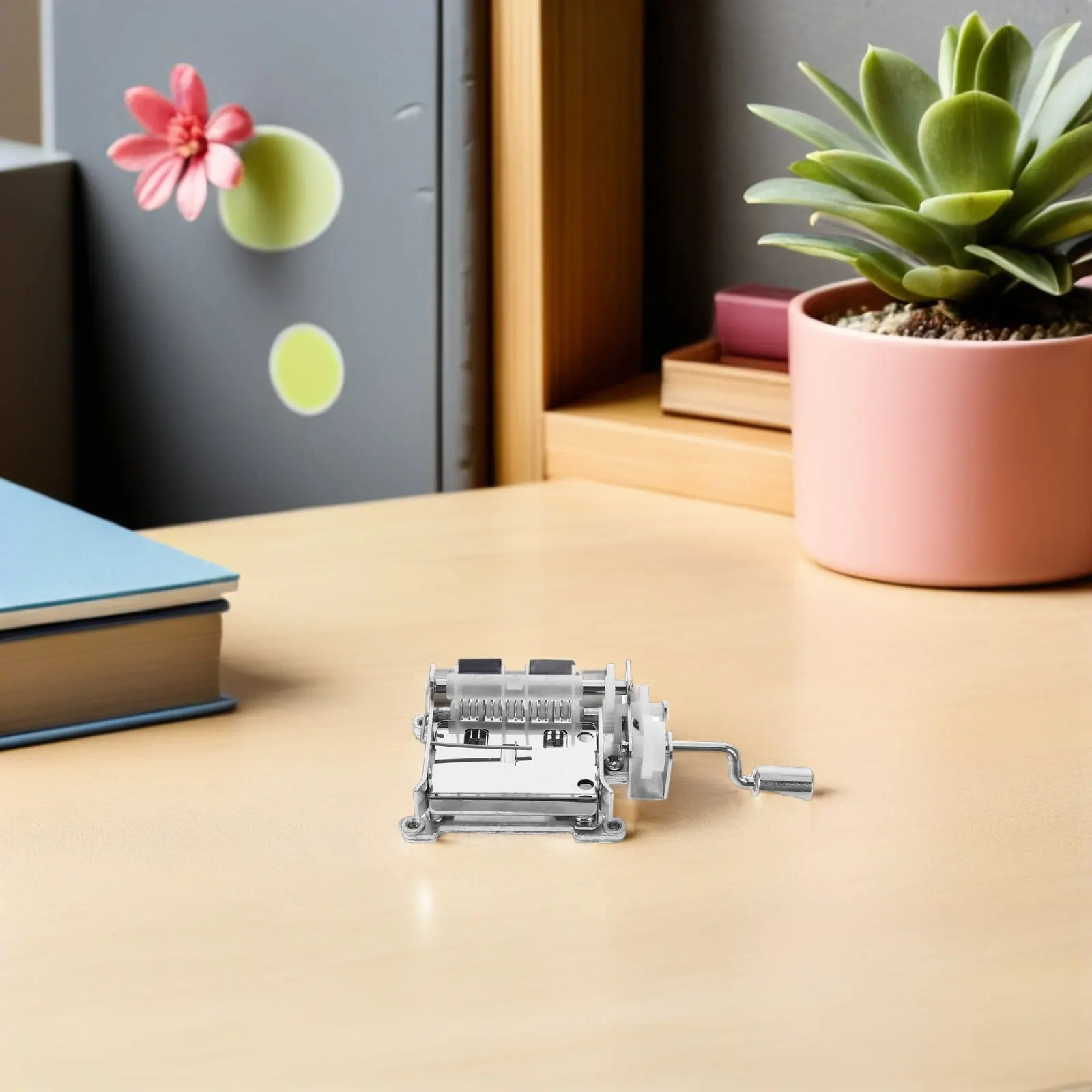 

Hand Crank Music Box Movement 15 Note Copper Gear Mechanical DIY Melody Creator Craft Replacement Part Melodies Maker Part
