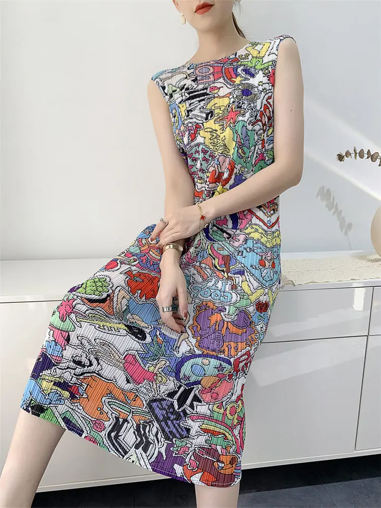 

2025 summer new pleated large size slim-fit sleeveless graffiti printed vest dress vestido feminino LOOSE FIT