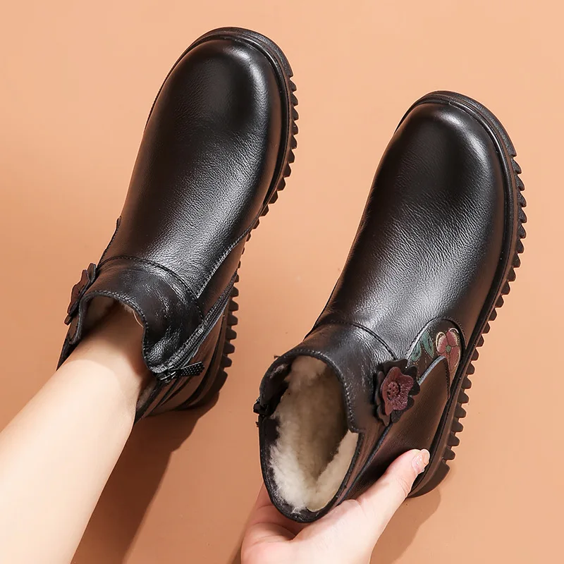 Women Boots Winter Shoes Fashion Woman Genuine Leather Wedges Ankle Boots Casual Keep warm Women Snow Boots plus size 35-42