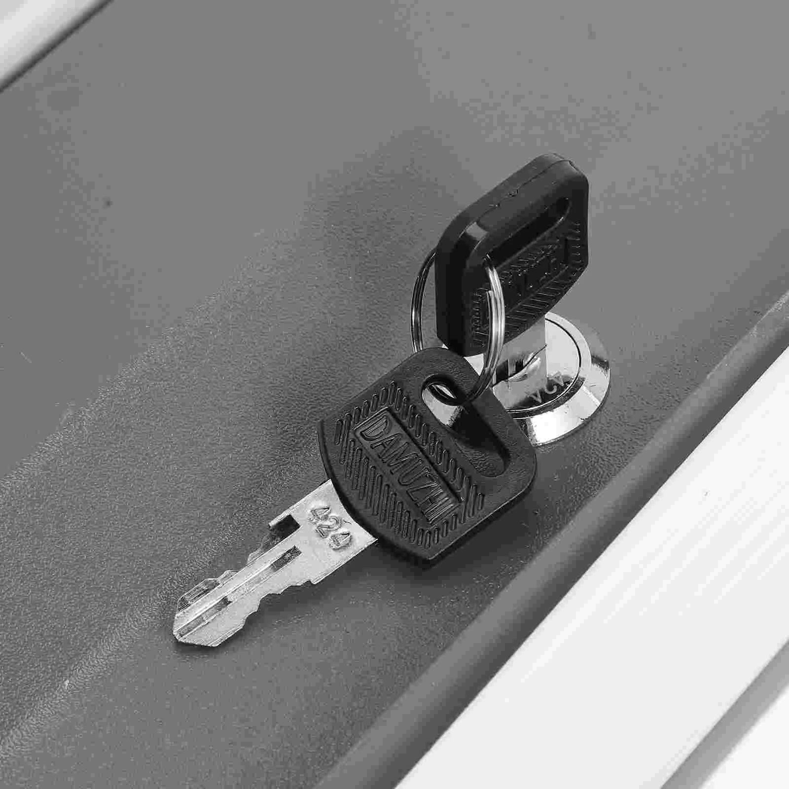 Рисунок 5 - Книжка, сейф, приз