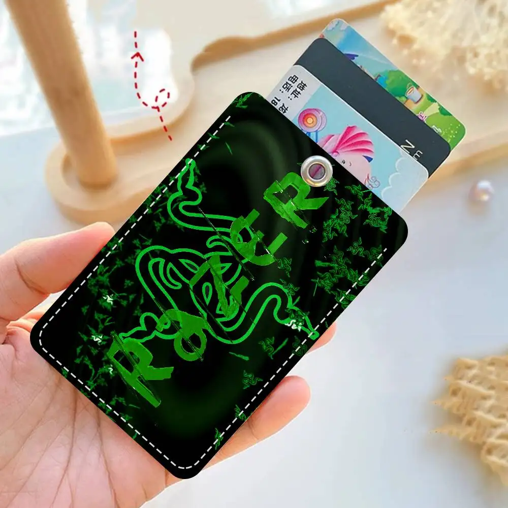 Razer Logo Game Snake Cartoon 1 قطعة INS Creative Cartoon Student Campus حامل بطاقة لبطاقة الوجبات، بطاقة الحافلة، بطاقة العمل، إلخ