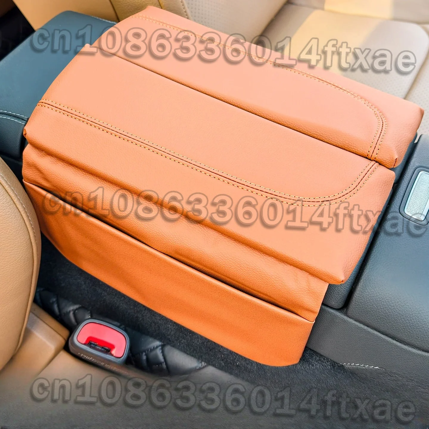 Suitable for Mercedes-Benz E-ClassC-Class GLC GLE GLSarmrest box booster pad central protective pad armrest box protective cover