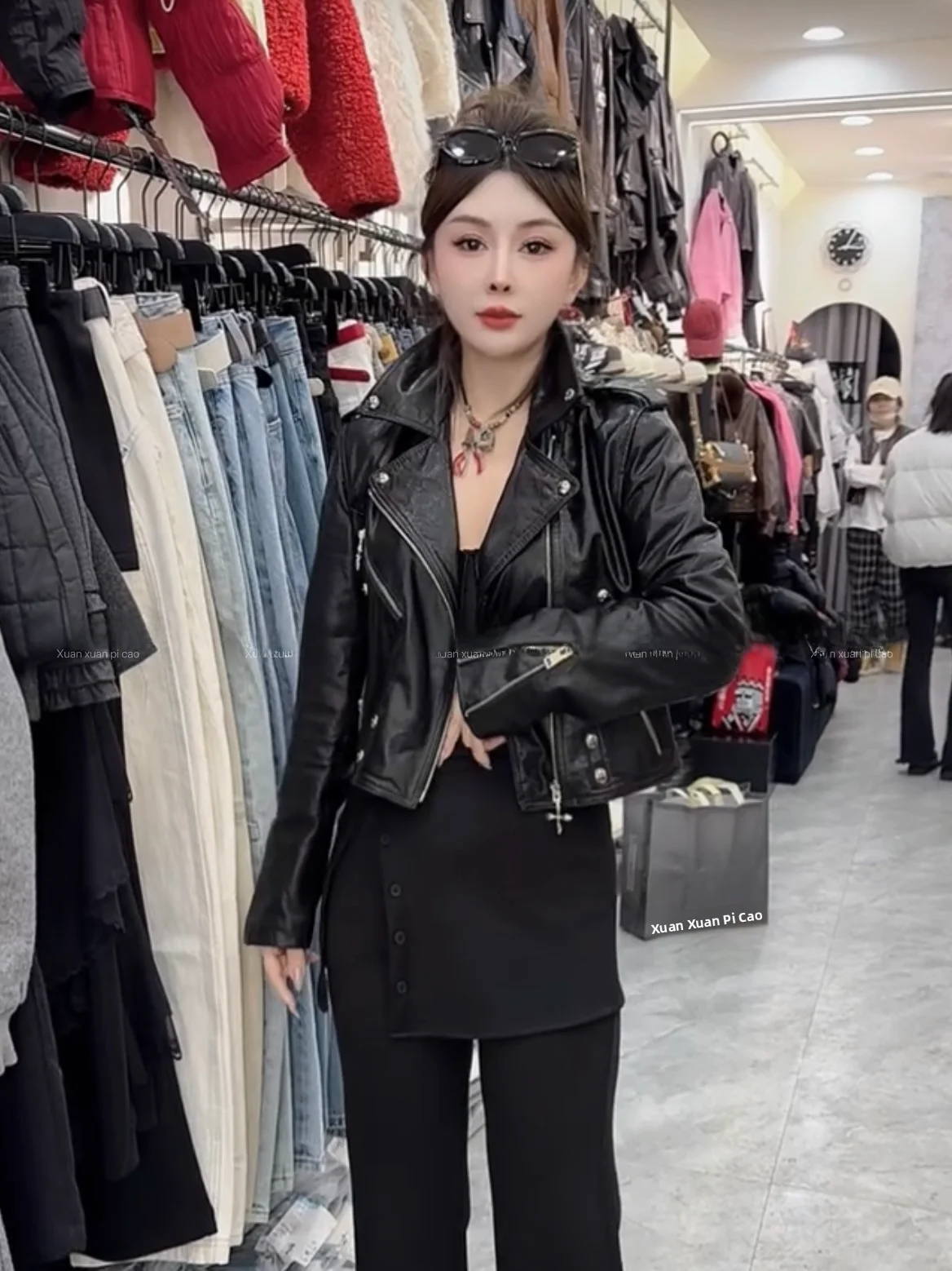 

2026 Spring New Sle Women's Genuine Leather Motorcycle Jaet ort Loose Slimming Casual Versatile eepskin Top