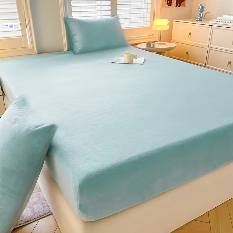 Soft & Warm Bed Sheet – Elastic Full-Cover Mattress Protector for Winter for Queen Size
