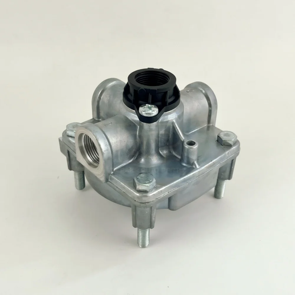 

1PC Truck Relay Valve 1313871 9730110020 1505410 0034291344 10570860 10571117 10571174 1571174 1935657 350000 350001 571117