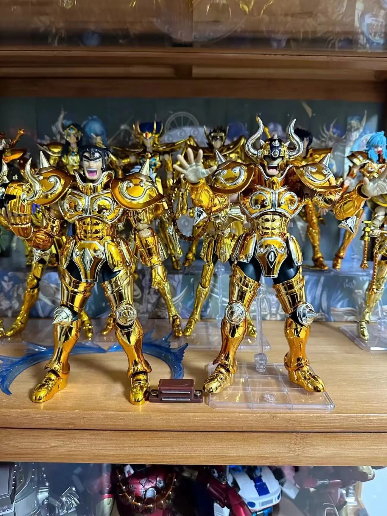 CS Saint Seiya Mito Pano EX Taurus Aldebaran 24K Ouro Cavaleiros do Zodíaco Anime Armadura de Metal PVC Figura de Ação Modelo Em Estoque